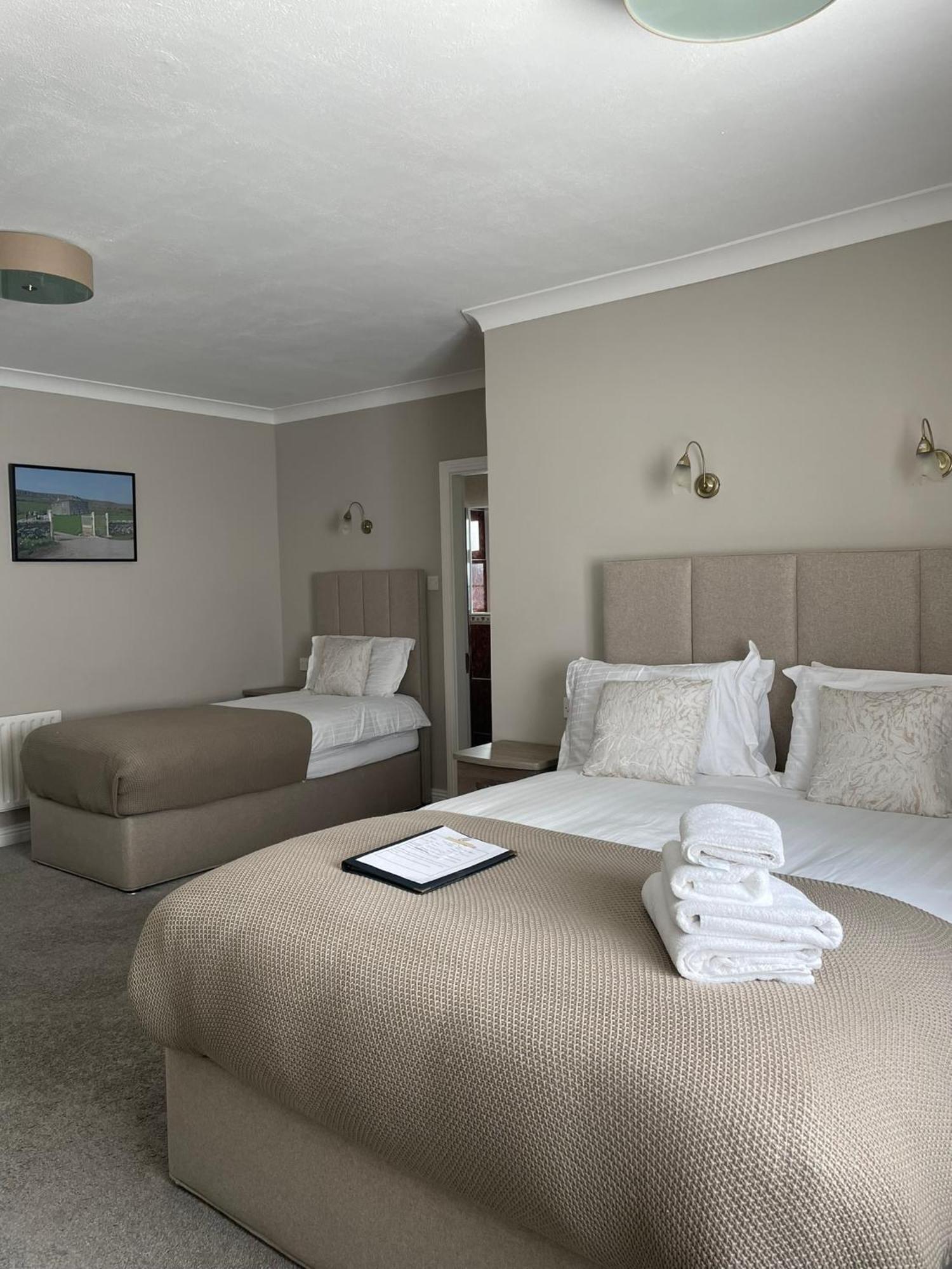 Glasha Meadows Accommodation Doolin Eksteriør billede